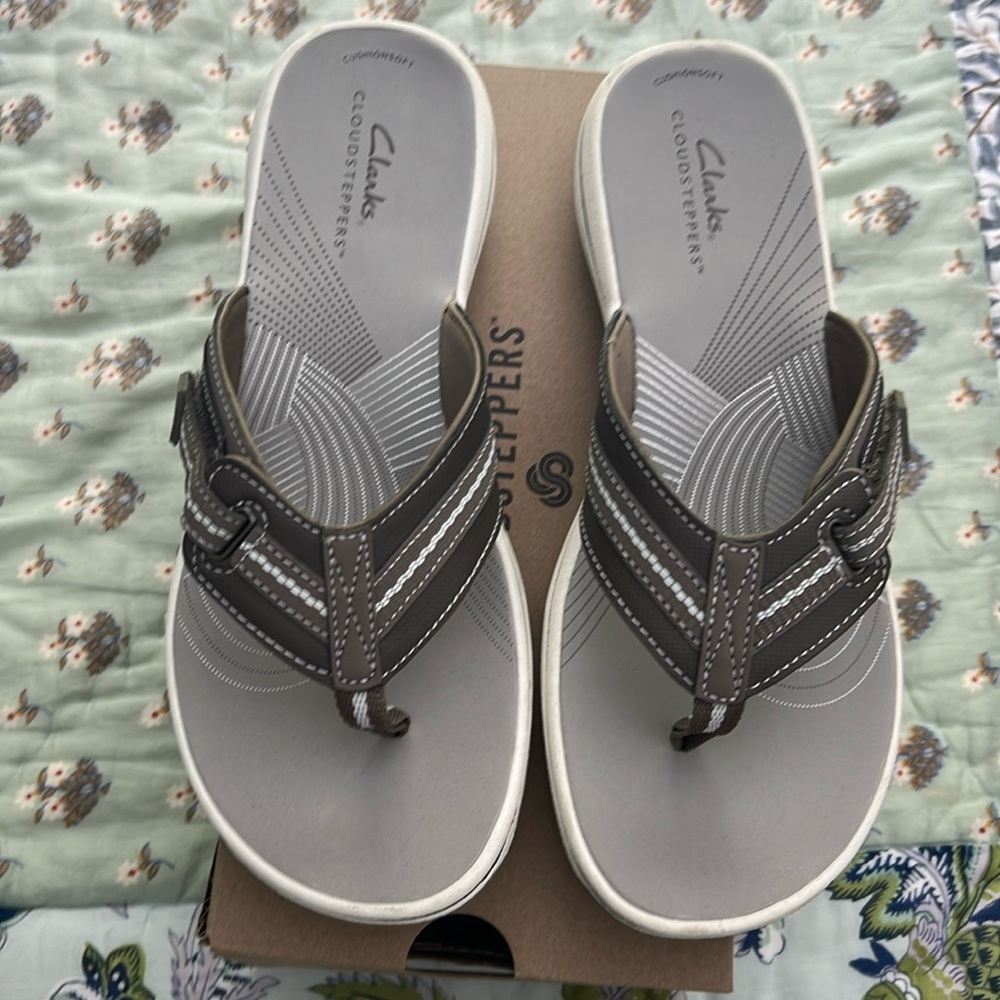 Clark’s Cloudsteppers Size 8 M